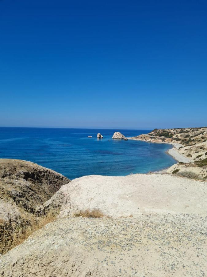 Helios Heights Spirits, Aphrodite Hills Golf Resort كوكليا المظهر الخارجي الصورة