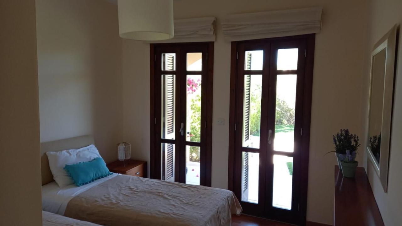 Helios Heights Spirits, Aphrodite Hills Golf Resort كوكليا المظهر الخارجي الصورة